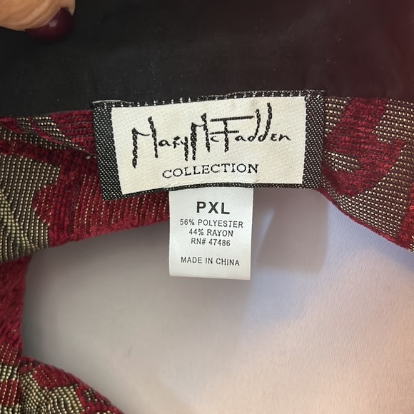 Mary McFadden Collection Burgundy Chenille Tapestry Jacket - Picture 5 of 5